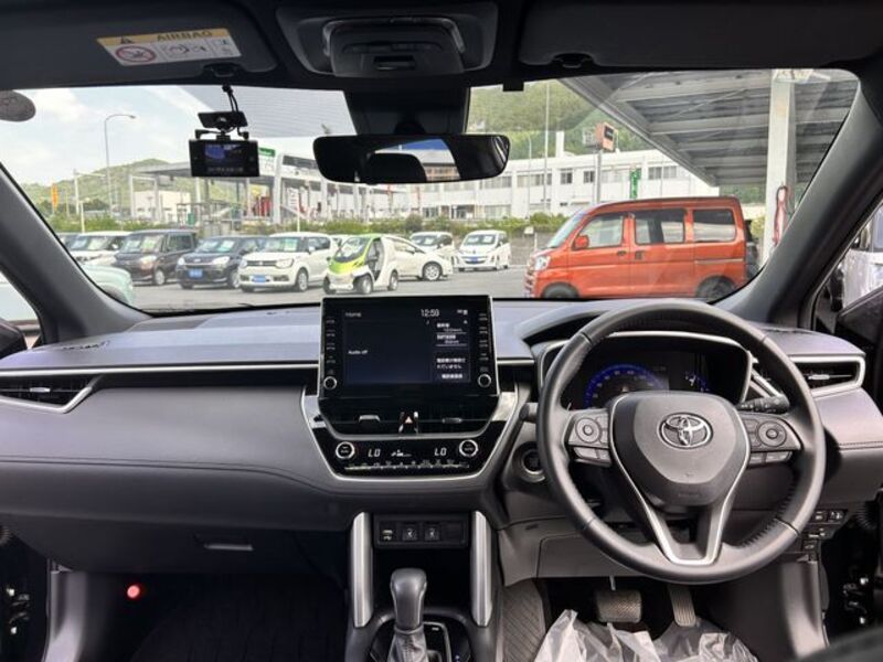 COROLLA CROSS