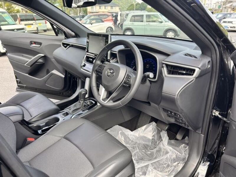 COROLLA CROSS