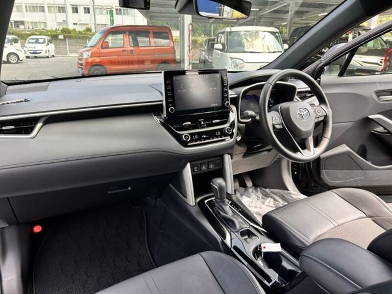 COROLLA CROSS