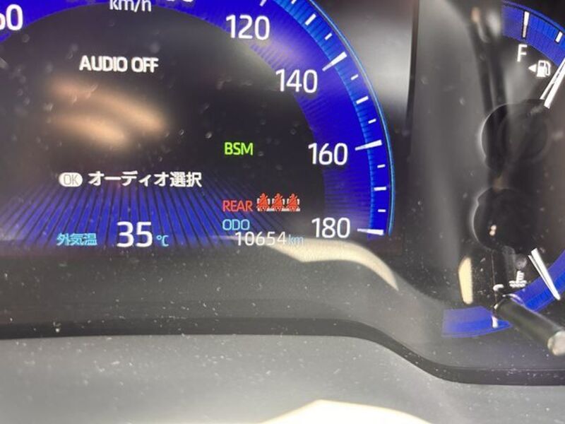 COROLLA CROSS