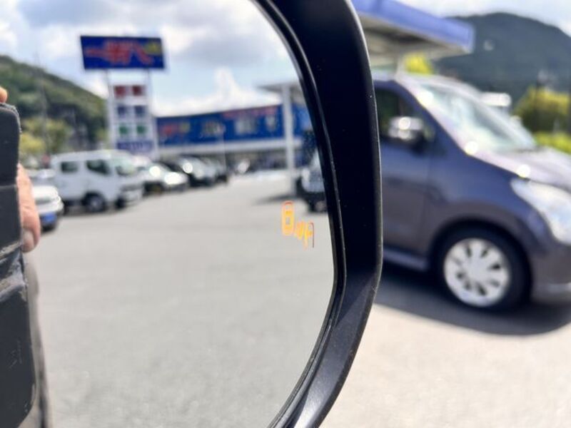 COROLLA CROSS