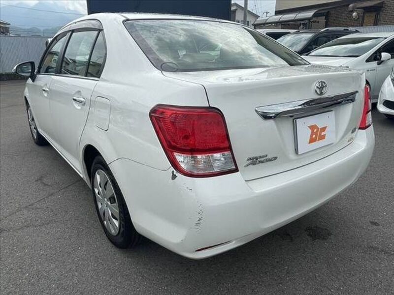 COROLLA AXIO