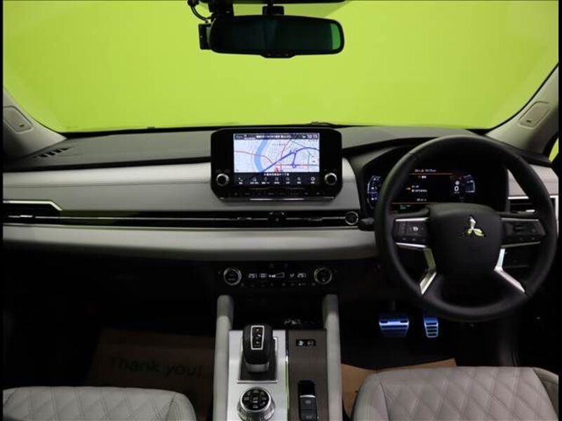OUTLANDER PHEV