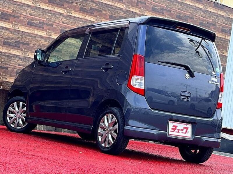 WAGON R