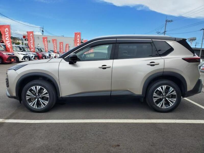 X-TRAIL