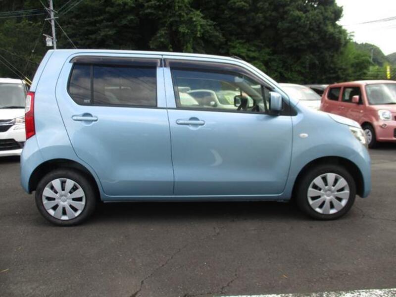 WAGON R