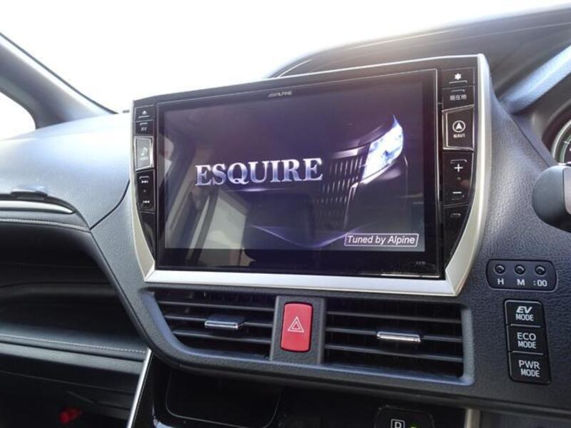 ESQUIRE