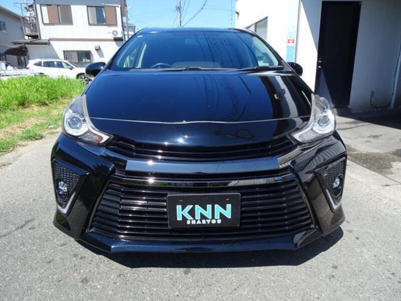PRIUS ALPHA