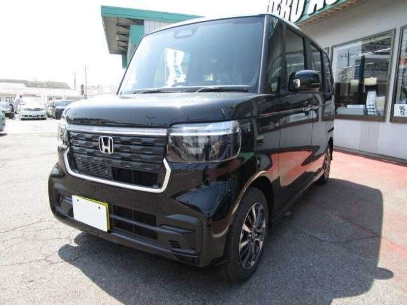 HONDA N BOX CUSTOM
