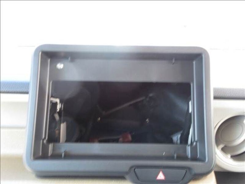 N BOX