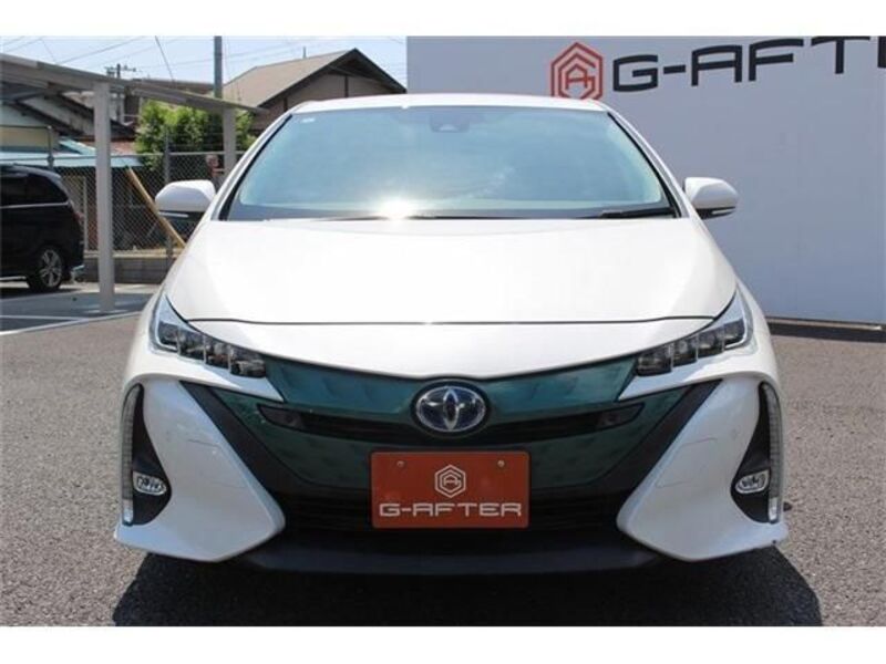 PRIUS PHV