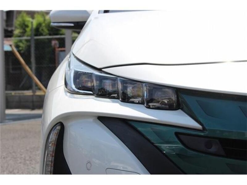 PRIUS PHV