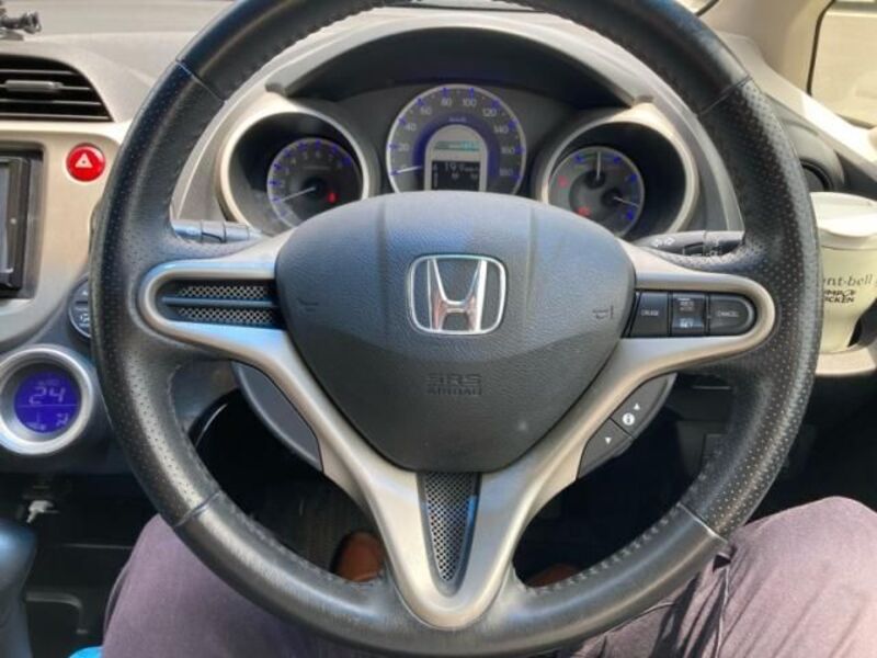 FIT HYBRID