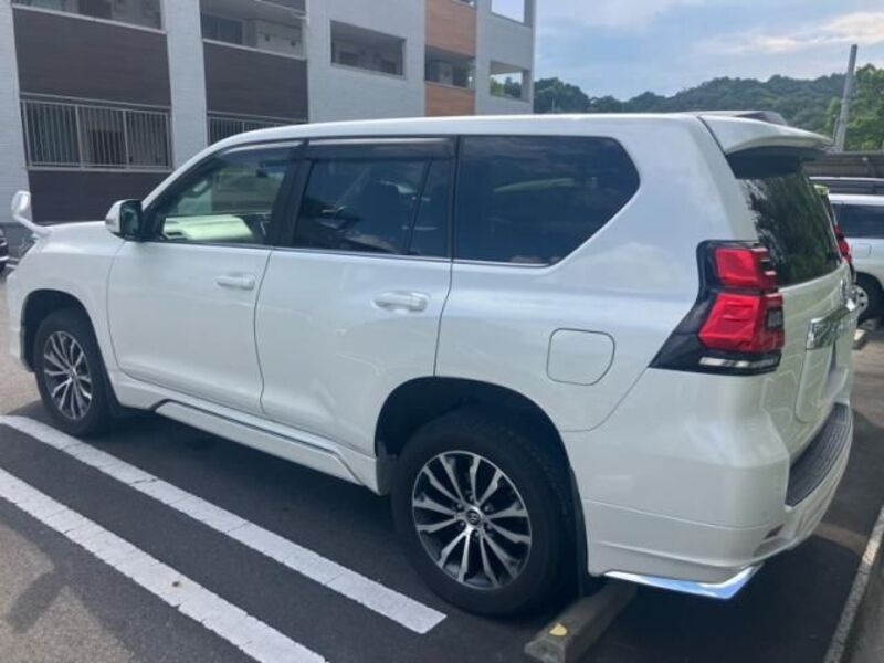 LAND CRUISER PRADO