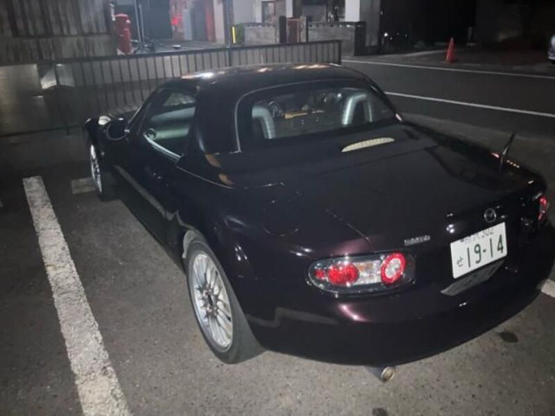 ROADSTER