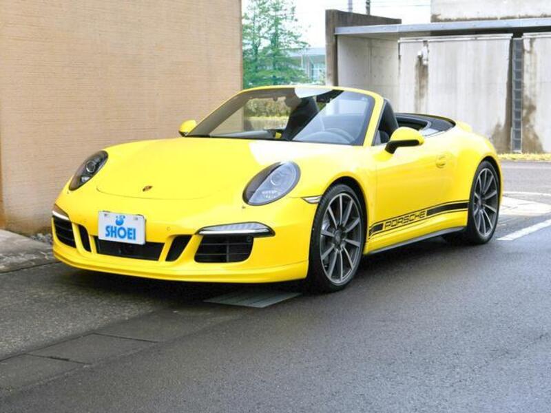 911