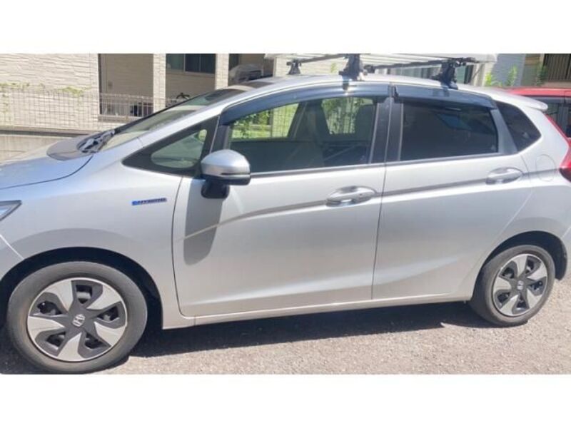 FIT HYBRID