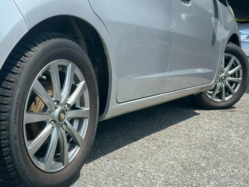 FIT HYBRID