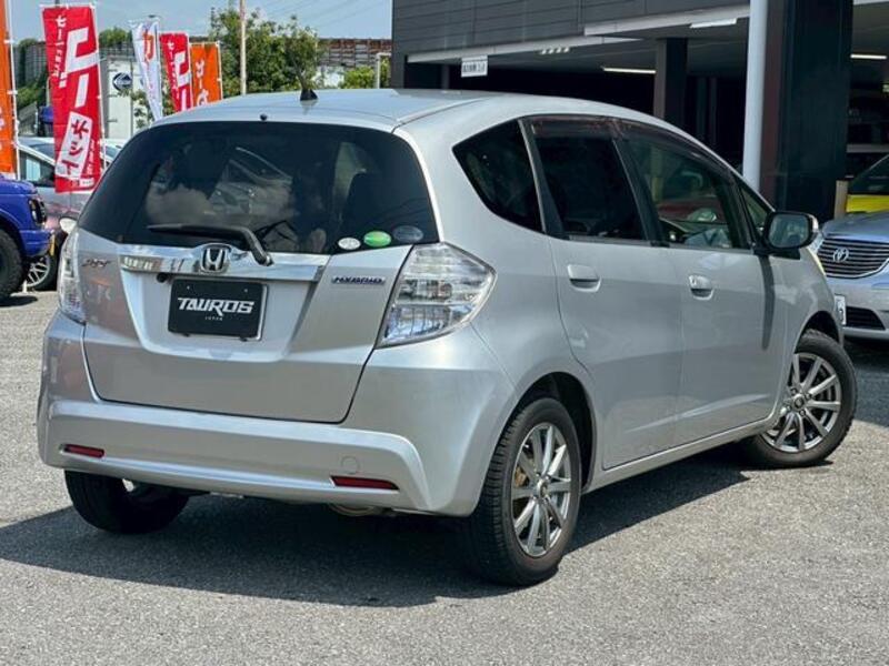 FIT HYBRID