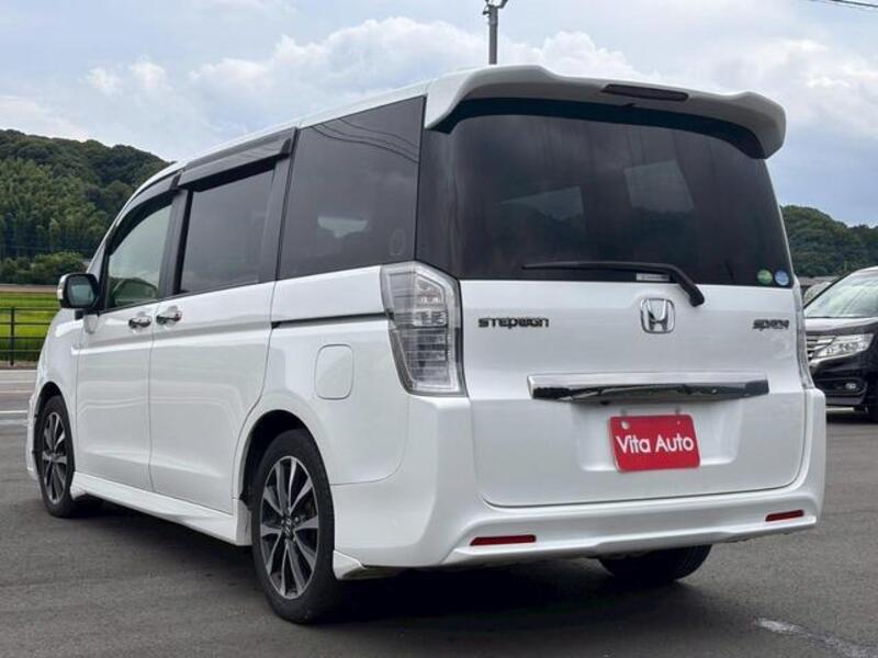 STEPWAGON SPADA