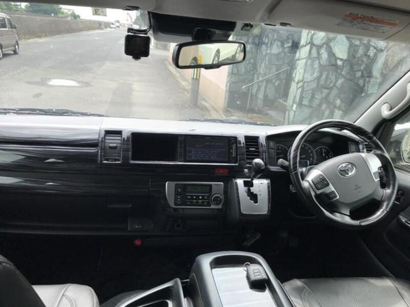 HIACE WAGON