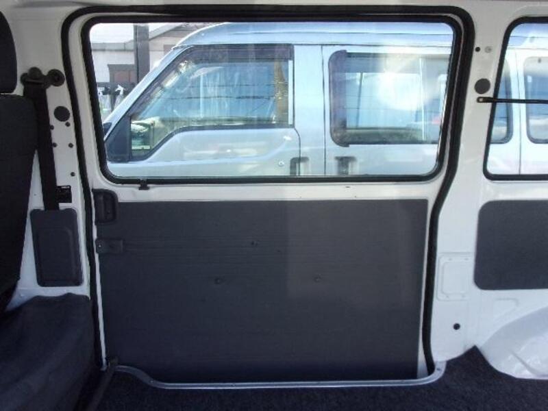 BONGO VAN