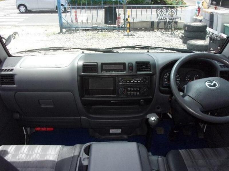BONGO VAN