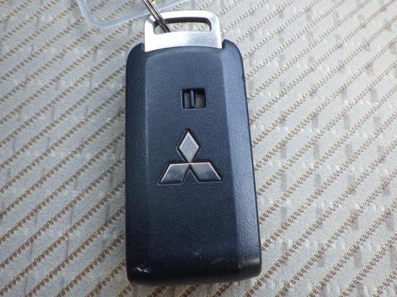EK CUSTOM
