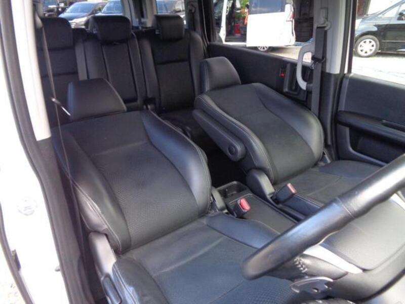 STEPWAGON SPADA