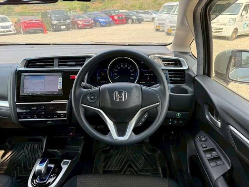 FIT HYBRID