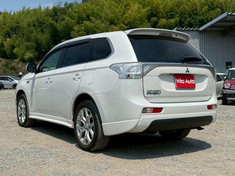 OUTLANDER PHEV