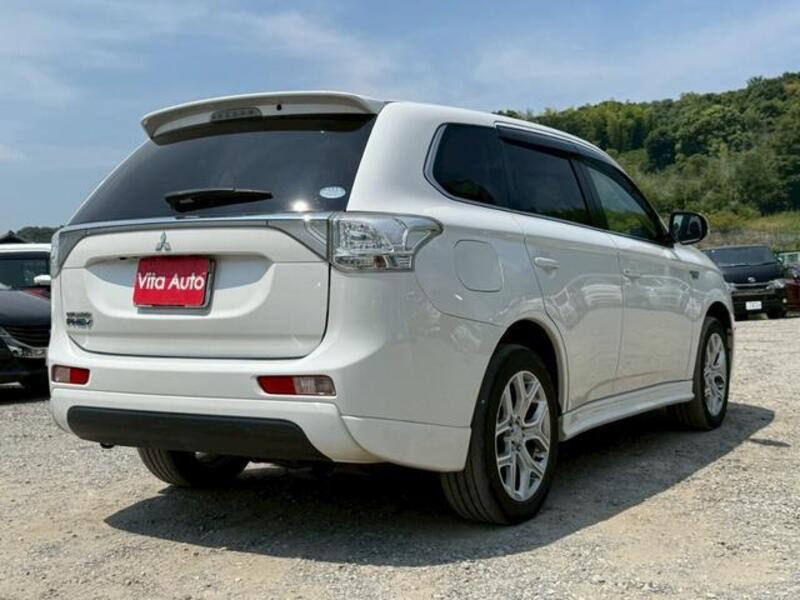 OUTLANDER PHEV