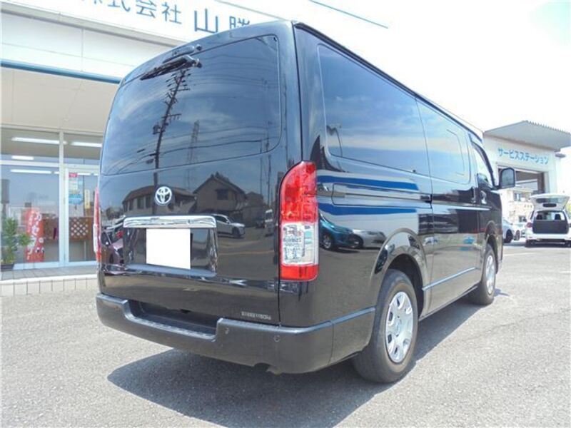 HIACE VAN