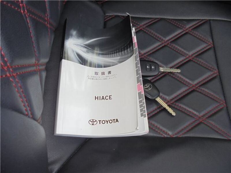 HIACE VAN