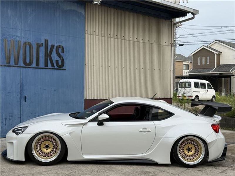 86