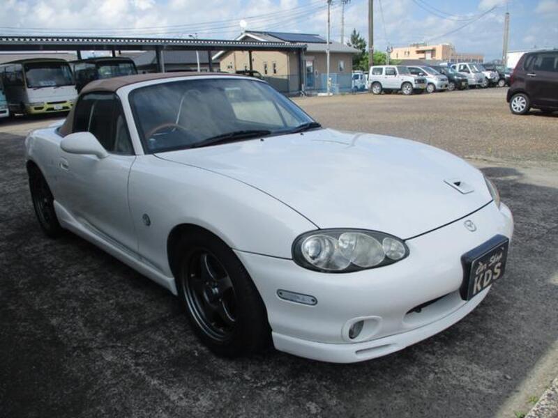 ROADSTER