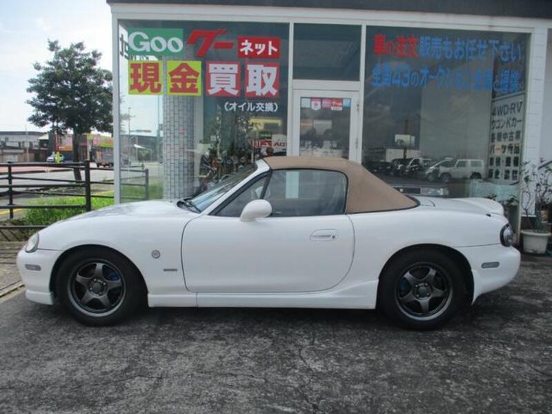 ROADSTER