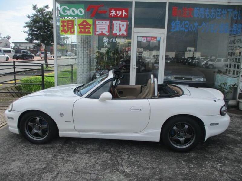 ROADSTER