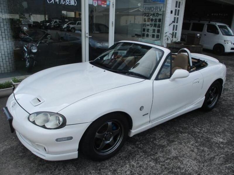 ROADSTER