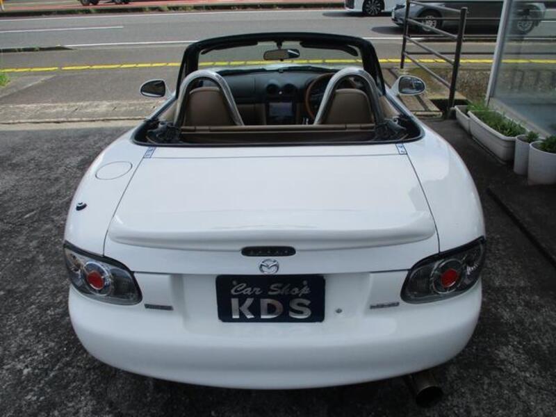 ROADSTER