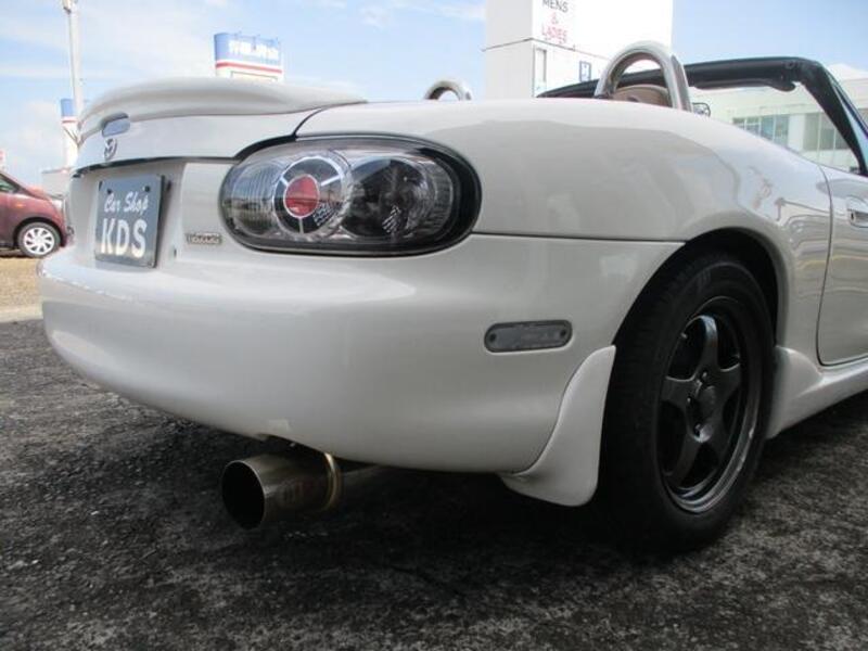 ROADSTER