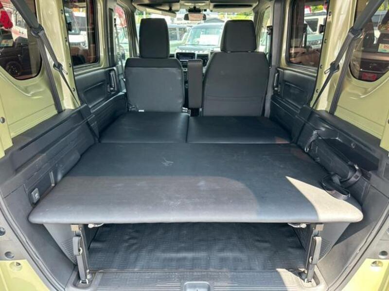 N-VAN