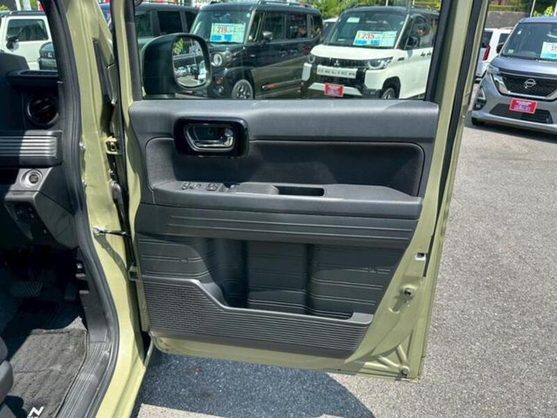 N-VAN