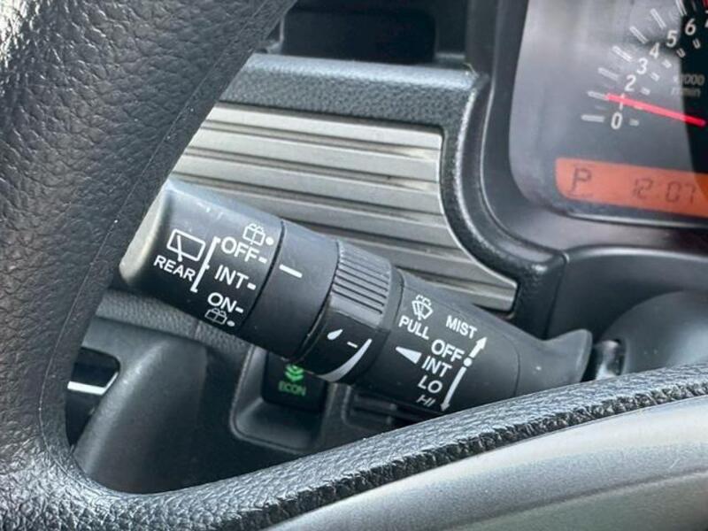 N-VAN
