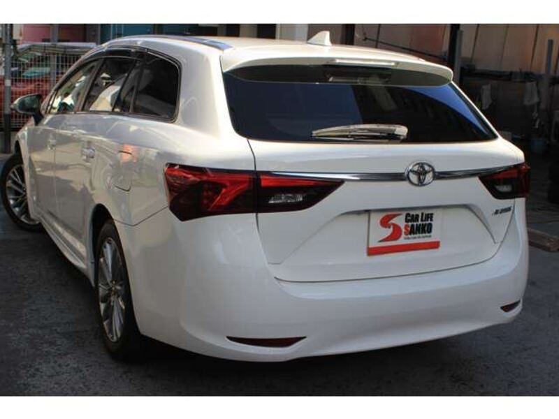 AVENSIS WAGON