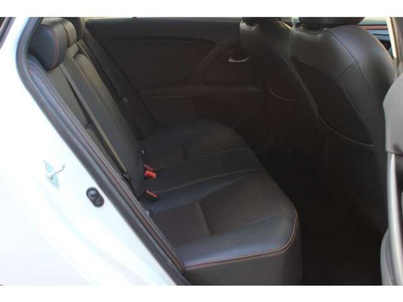 AVENSIS WAGON