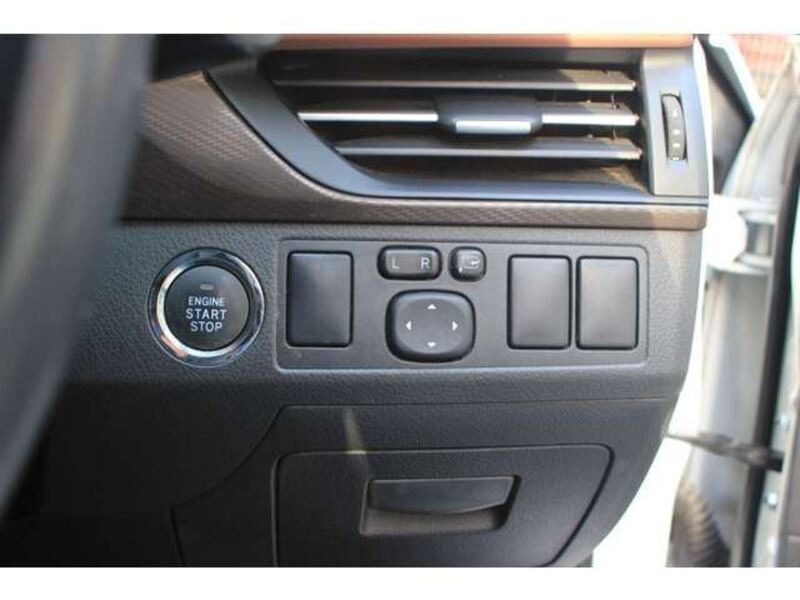 AVENSIS WAGON
