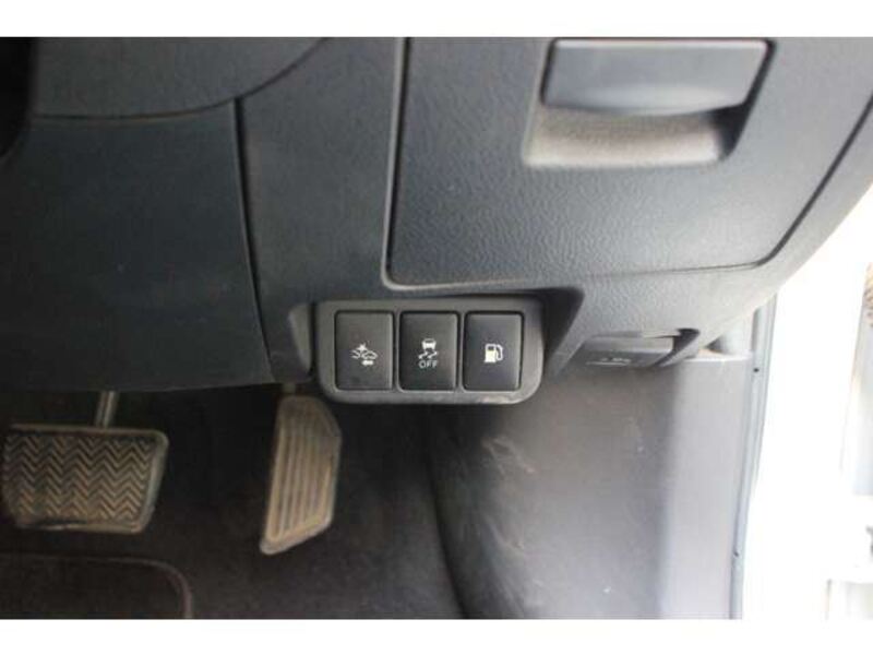 AVENSIS WAGON