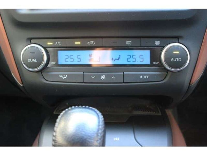 AVENSIS WAGON