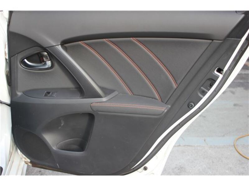 AVENSIS WAGON